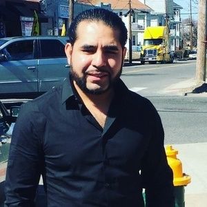 Meet your Posher, Leo